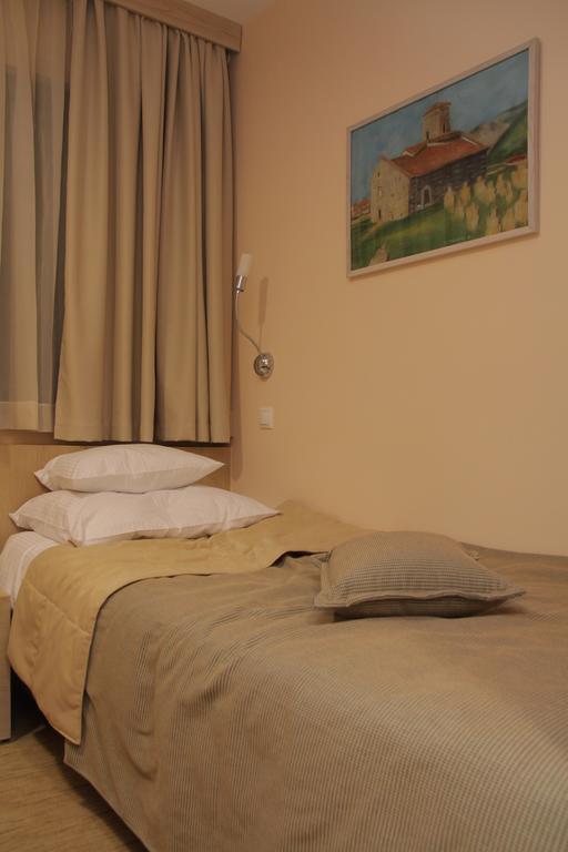 Dunav Turist Inn Ζλάτιμπορ Εξωτερικό φωτογραφία