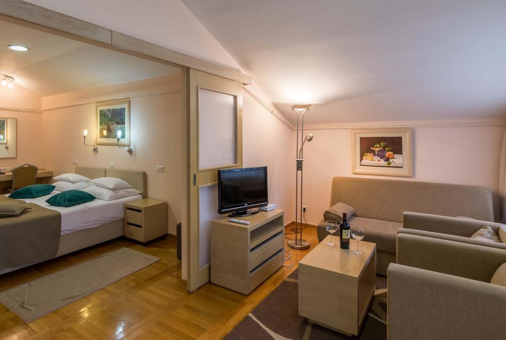 Dunav Turist Inn Ζλάτιμπορ Εξωτερικό φωτογραφία